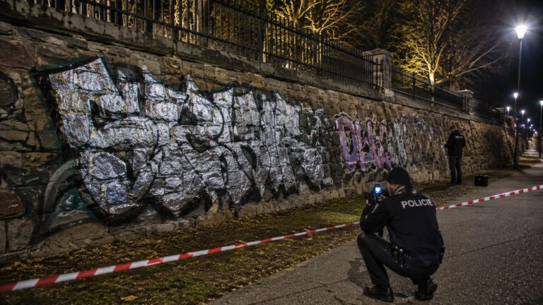 Sprejeři způsobili škodu za milion korun. Policie po nich stále pátrá